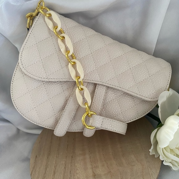 Handbags - NWT Cream  Shoulder Crossbody Women's Handbag